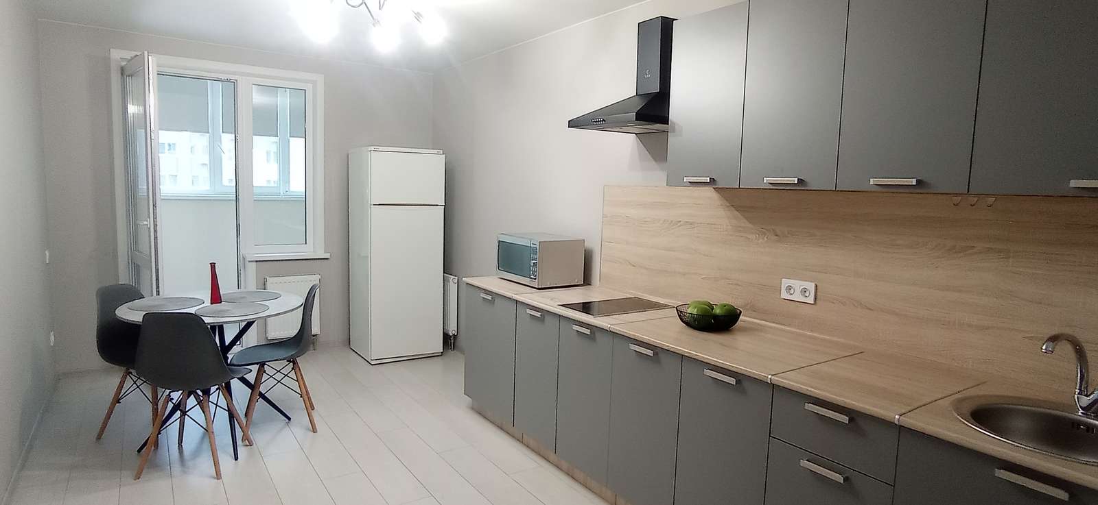 Аренда 2-комнатной квартиры, Самара, Революционная улица,  101Вк1