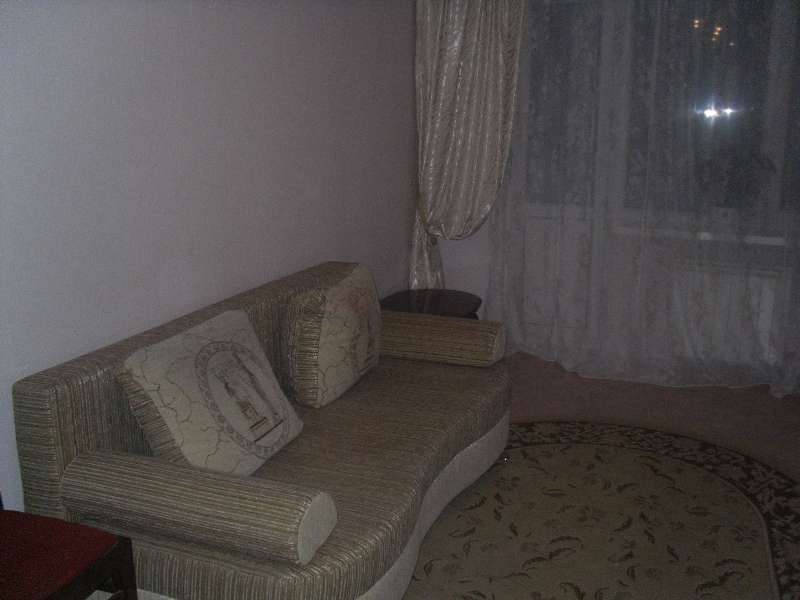 Аренда 3-комнатной квартиры, Самара, Челюскинцев улица,  19