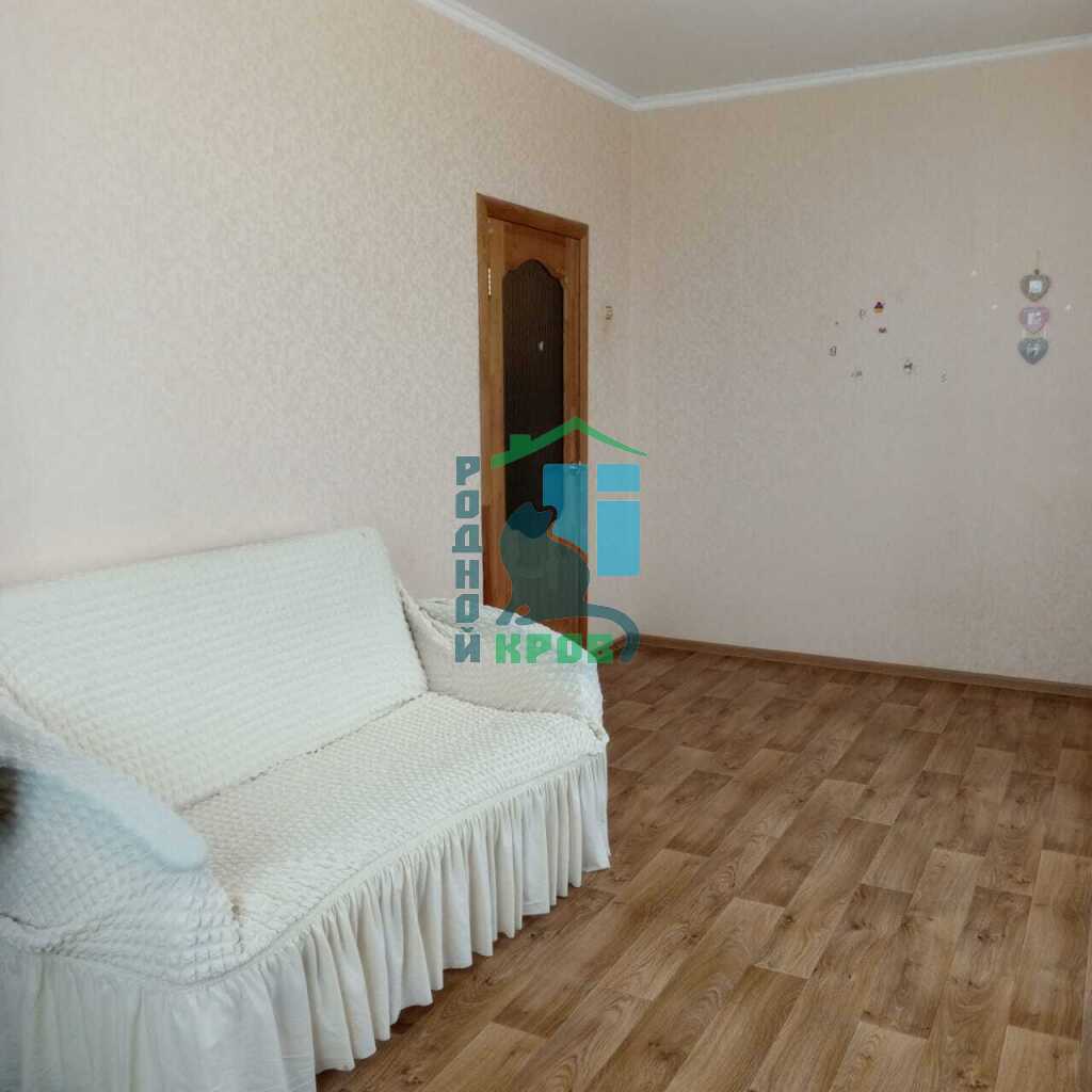 Продажа 3-комнатной квартиры, Сызрань, Астраханская улица,  6