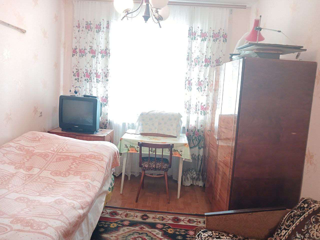 Продажа 2-комнатной квартиры, Сызрань, 50 лет Октября проспект,  75А