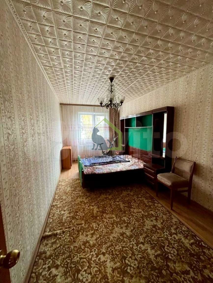 Продажа 3-комнатной квартиры, Сызрань, Локомобильная улица,  37