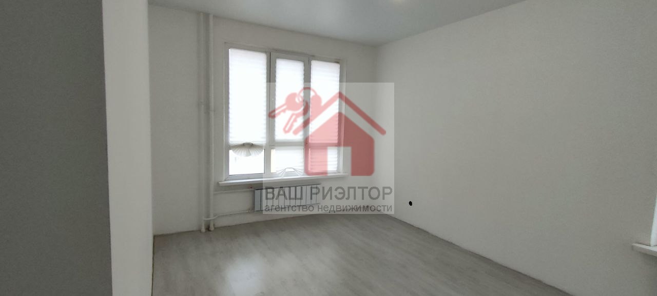 Продажа 2-комнатной квартиры, Придорожный, улица Алабина,  12