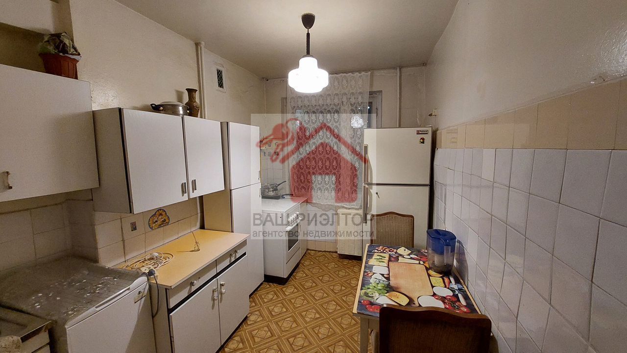 Продажа 3-комнатной квартиры, Самара, Челюскинцев улица,  10