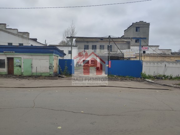 Продажа коммерческой недвижимости, 2000м <sup>2</sup>, Чапаевск, Артиллерийская улица,  11