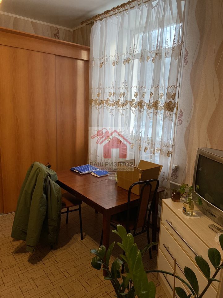 Продажа 2-комнатной квартиры, Самара, Днепровская улица,  10