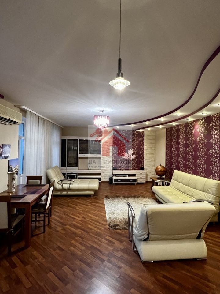 Продажа 3-комнатной квартиры, Самара, Алексея Толстого улица,  74