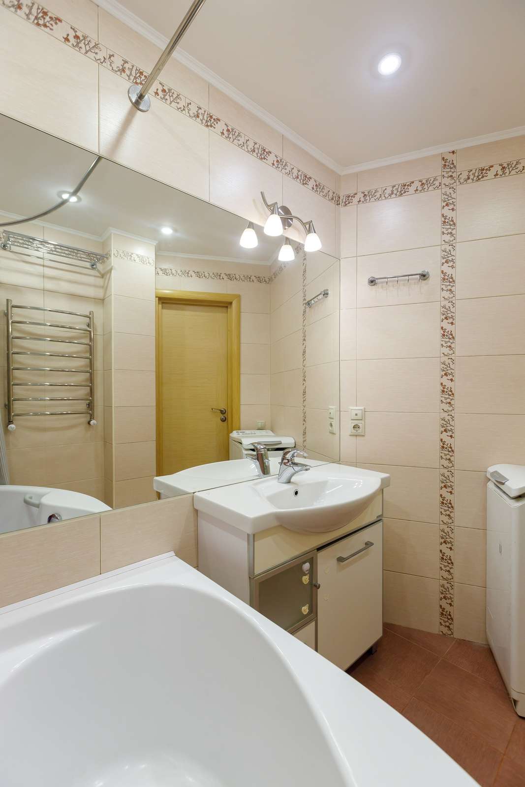 Продажа 3-комнатной квартиры, Самара, Карла Маркса проспект,  6