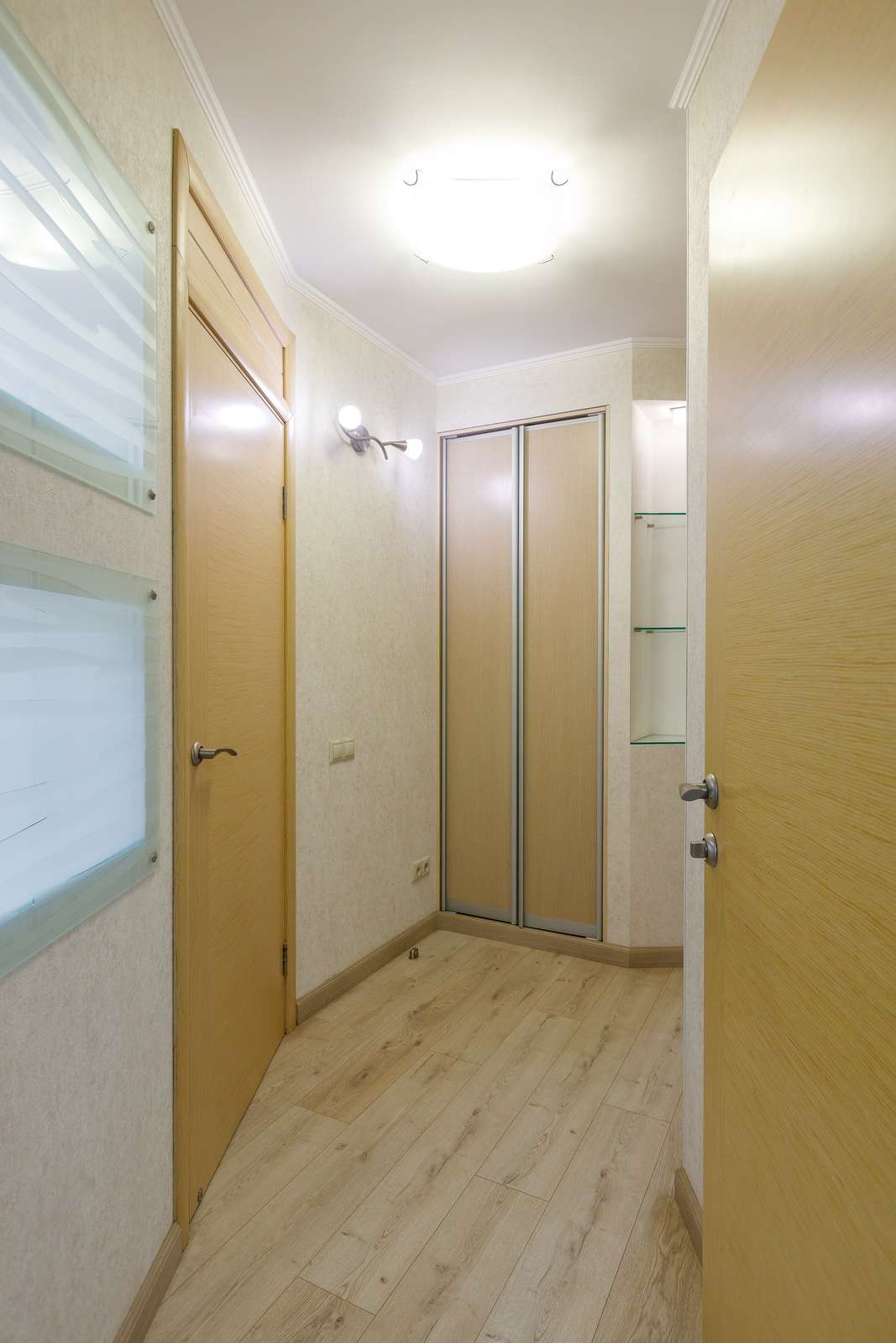 Продажа 3-комнатной квартиры, Самара, Карла Маркса проспект,  6