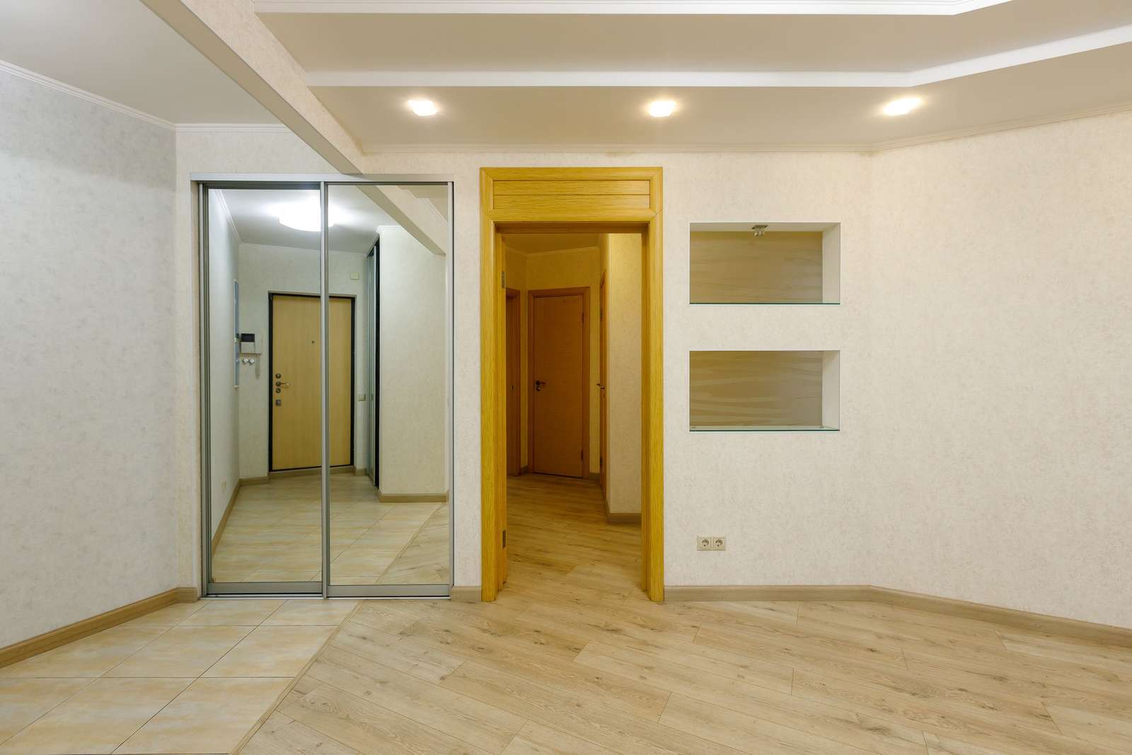 Продажа 3-комнатной квартиры, Самара, Карла Маркса проспект,  6